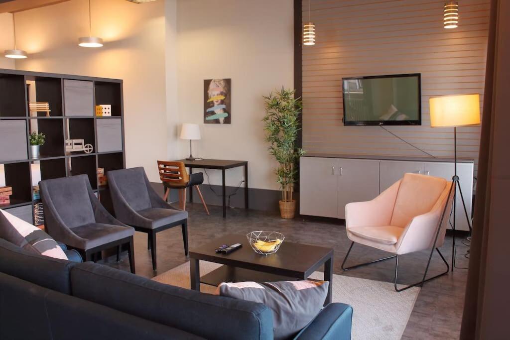 הליפקס Suite #B, Industrial Styling, Ac מראה חיצוני תמונה